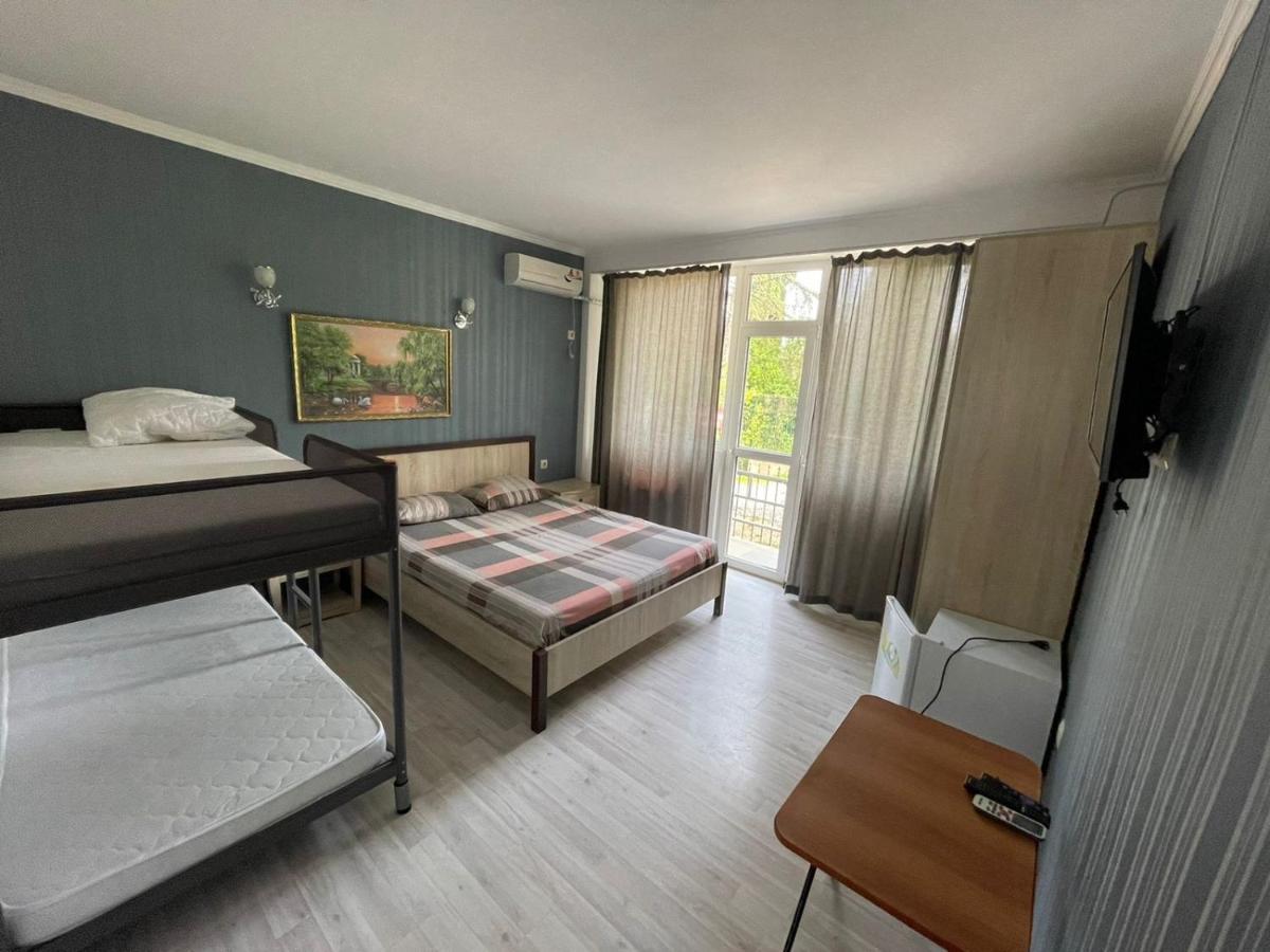 Hotel Mira New Athos Exteriér fotografie
